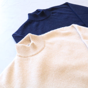 秋冬のファッションには欠かせないDAILY HIGH NECK SWEATERをご紹介