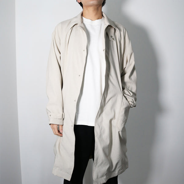 nonnative - WORKER LONG COAT POLY SHANTUNGWITH GORE-TEX WINDSTOPPER® - IVORY