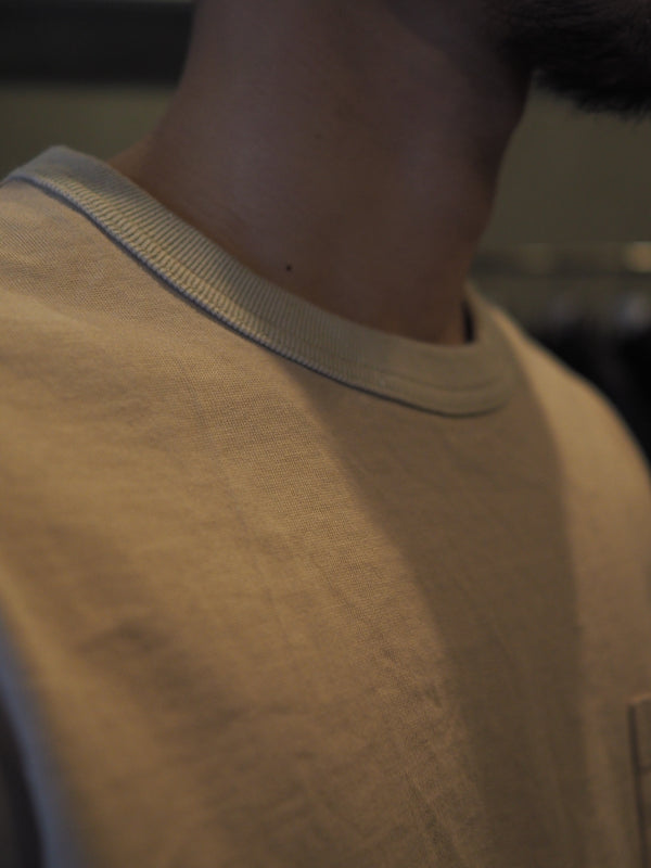 MASSTARD - POCKET Tee - CHAI